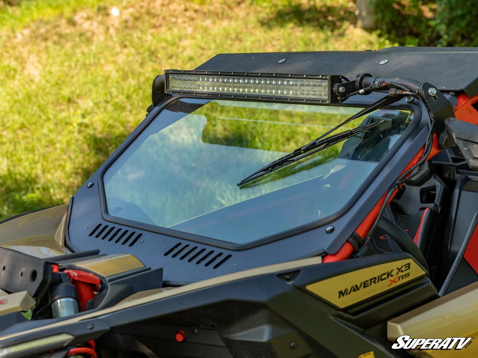 Super ATV CAN-AM MAVERICK X3 GLASS WINDSHIELD - Image 6